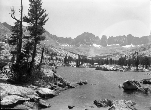 Kaweah Basin. Compare with 06448 by Joseph Dixon June 3, 1934. Misc. Lakes