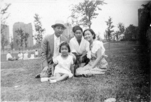 Hahn Jang Ho, Soon Bohk Hur, Richard & Selma Hahn at park