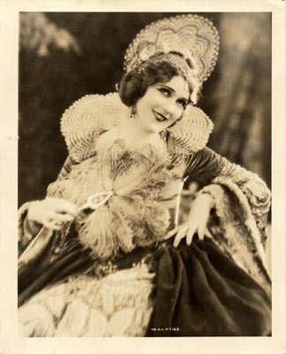 [Publicity still of Mary Pickford from the motion picture "Dorothy Vernon of Hadden Hall"]
