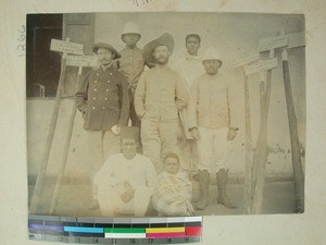 Commandant Jacob together with governors and others, Antsirabe, Madagascar, 1898-01-12