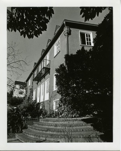 Delta Zeta House, residential-multi, Berkeley