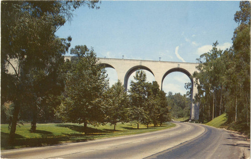 Cabrillo Bridge and Freeway
