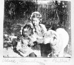 Blanche and Alice Riddell with Billie the sheep, about 1908