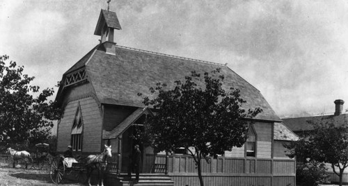Exterior view, First Presbyterian Church