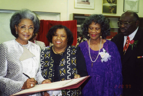 Honoree Nancy Wilson and Others during African American Living Legends Program