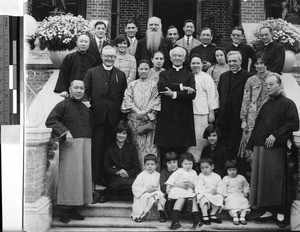 Maryknoll Priests and Hong Kong families, Hong Kong, China, ca. 1926