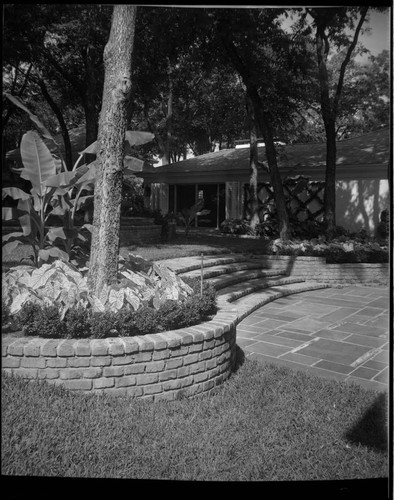 Landscaping in Dallas for Joseph E. Howland: Hill residence