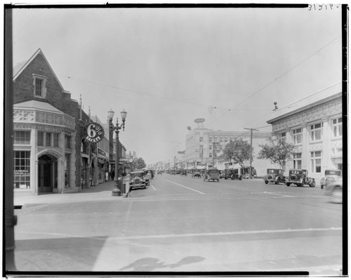 Main Street between 3rd and 4th Streets, Alhambra. 1928