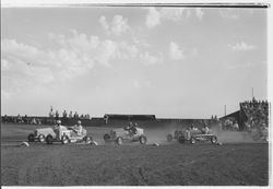 Midget racers at Di Grazia Motordrome, Santa Rosa, California, 1939