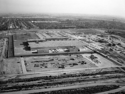 Ford Motor Co., Mercury Plant, looking southeast, Washington and Rosemead