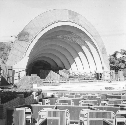 Hollywood Bowl, preparing stage for Easter services, view 3