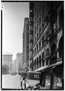 Ninth Street looking west from near Santee Street, ca. 1930
