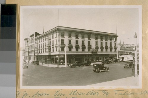 N.W. from Van Ness Ave. and Fulton St. Aug. 1926. To be torn down for the New Civic Center
