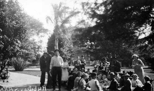 Rubes of Santa Ana High School on Rube Day about 1912