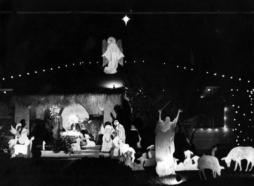 Nativity scene graces lawn at 9460 Glenoaks Blvd., Sun Valley