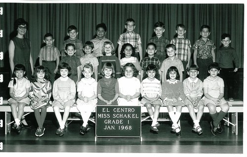 El Centro School Class Photos - 1968 - Grade 1 w/ Miss Schakel