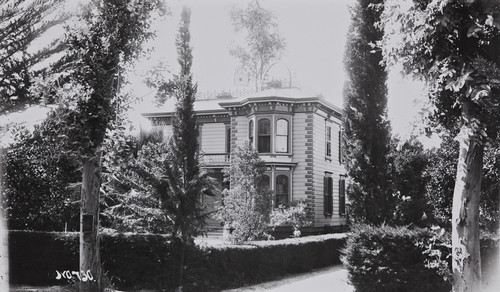 B.F. Conaway photograph of Martin residence