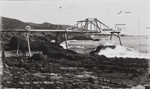 B.F. Conaway photograph of Arch Beach, Calif