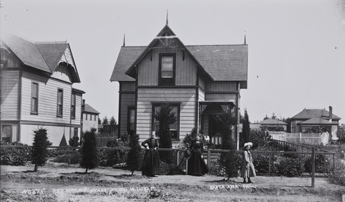 Photograph of the Evans residence