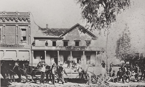 Photograph of the Santa Ana Hotel