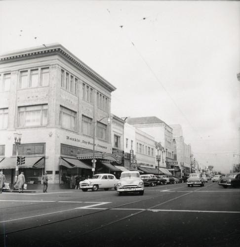 R. Lutes photograph of downtown Santa Ana on Fourth Street