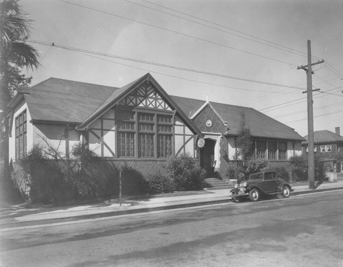 Claremont Branch Library, 1932