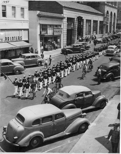 Berkeley Junior Traffic Police annual parade, 1947