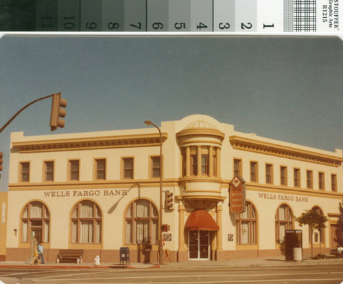 Wells Fargo Bank, South Berkeley