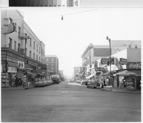 Telegraph Avenue at Bancroft Way, circa 1960