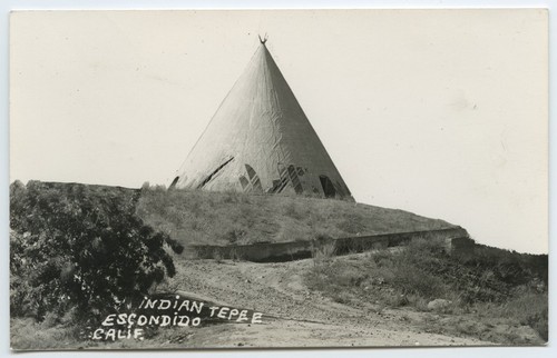 Indian tepee, Escondido, California