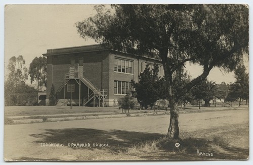 Escondido Grammar School