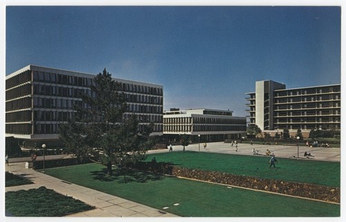 Revelle Residence Halls, Unit II. University of California, San Diego