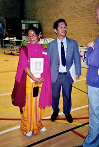 Dansk Santalmissions Landsmøde i Hadsten, 1998. Biskop Nityanondo Borgoary og frue, Nukiswary Borgoary, NELC, Nordindien