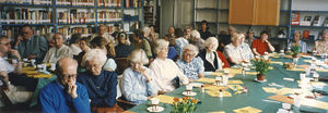 DMS's fødselsdag 17. juni 1995. På billedet ses bl.a. Jørgen Nørgaard Pedersen, Birgit Bille, Anne Marie Leth-Larsen, Bodil Frederiksen