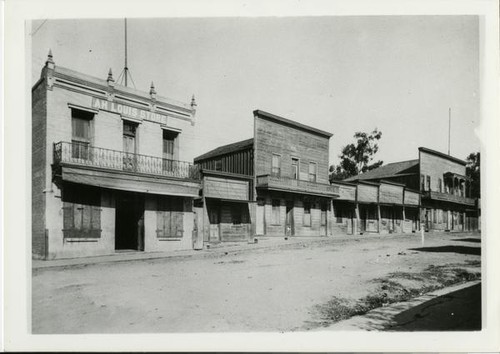 AH Louis Store c. 1900-1910 (800 Palm St.)