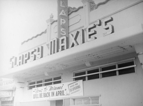 Slapsy Maxie's Restaurant in Miracle Mile