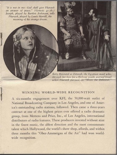 Advertisement for the Sunday Players radio program, circa 1935