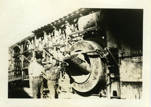 Arthur Fredrick Domries helps construct the Old Don Pedro Dam, circa 1922