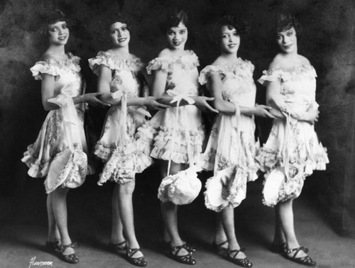 Group of chorus girls, Culver City