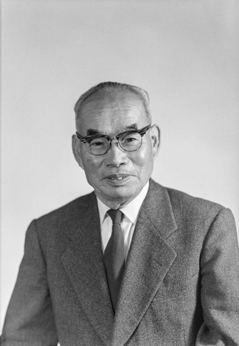 Hayashi, Mr. Y