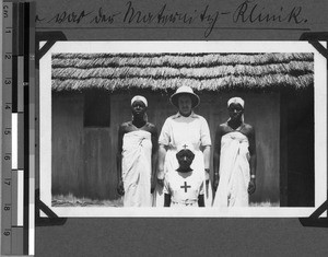 Mrs. Keevill, assistants and nurse, Sikonge, Unyamwezi, Tanzania, 1933