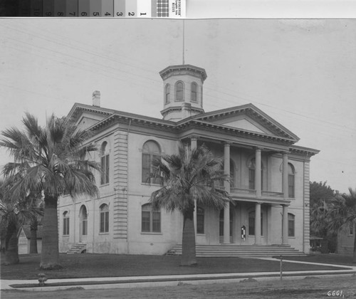 Photograph of Sutter County Courthouse 1903