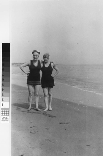 Photograph of Jessie & Margaret Summy on beach