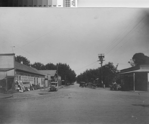 Photograph of Losey's Department Store, Meridian (Calif.)