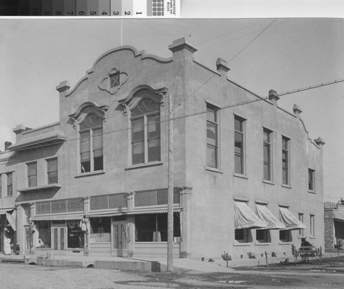 Photograph of First National Bank of Yuba City (Calif.)