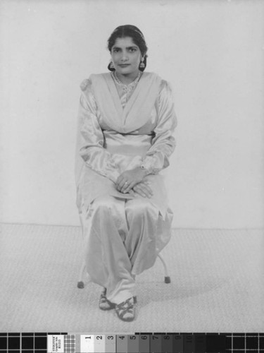 Photograph of Joginder Kaur Rai portrait — Calisphere