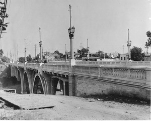 The new bridge at Fourth and Lorena streets, 1928