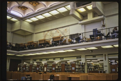 Center for Library & Instructional Computing Services, Undergraduate Library