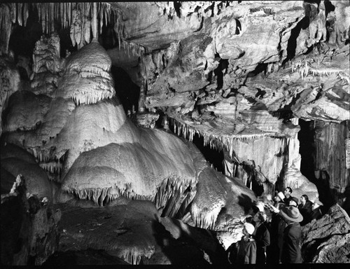 Interpretive Activities, Crystal Cave Tour. Crystal Cave Interior Formations
