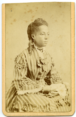 Portrait of unidentified woman